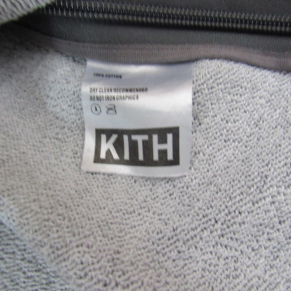 Kith Gray Distressed Kangaroo Pocket Short Sleeve Side Zipper Hoodie - Picture 9 of 10